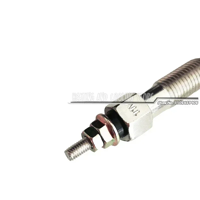 Toyotaハイエースランドクルーザー用グロープラグ、ディー - Bosch Spark Plug Iridium のレビューと価格